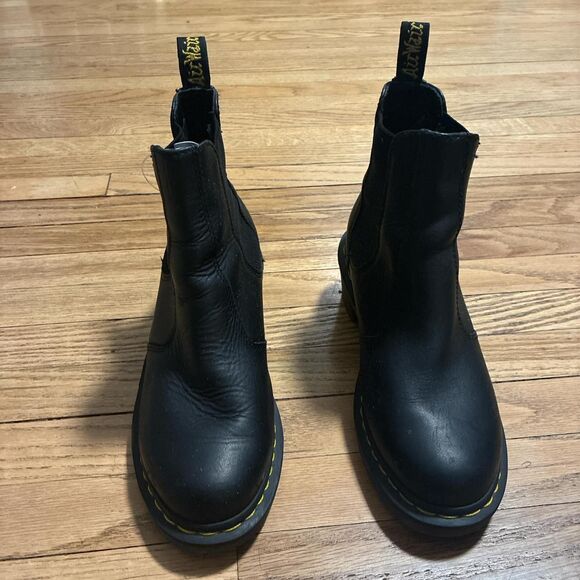Dr. martens Women's Chelsea Boots - Picture 1 of 4